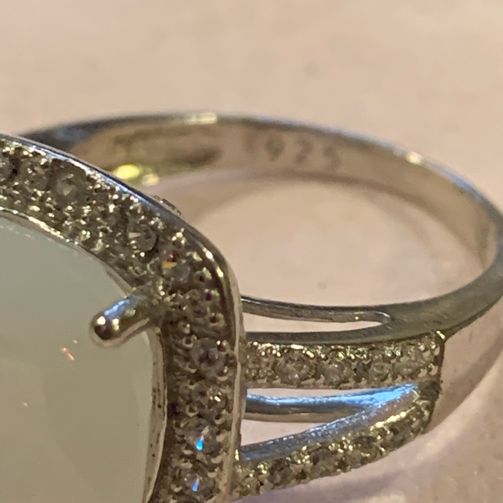 6.45ctw Opal & White Sapphire Ring - Picture 4 of 4